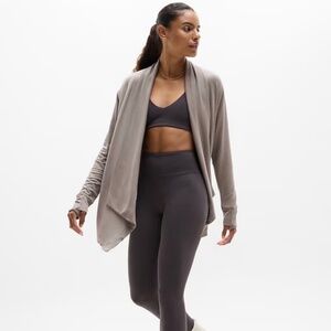 Athleta Pranayama Restore Wrap